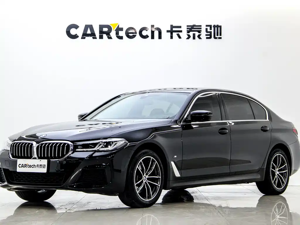 BMW 5 Series 2022 Facelift II 525Li M Sport Package