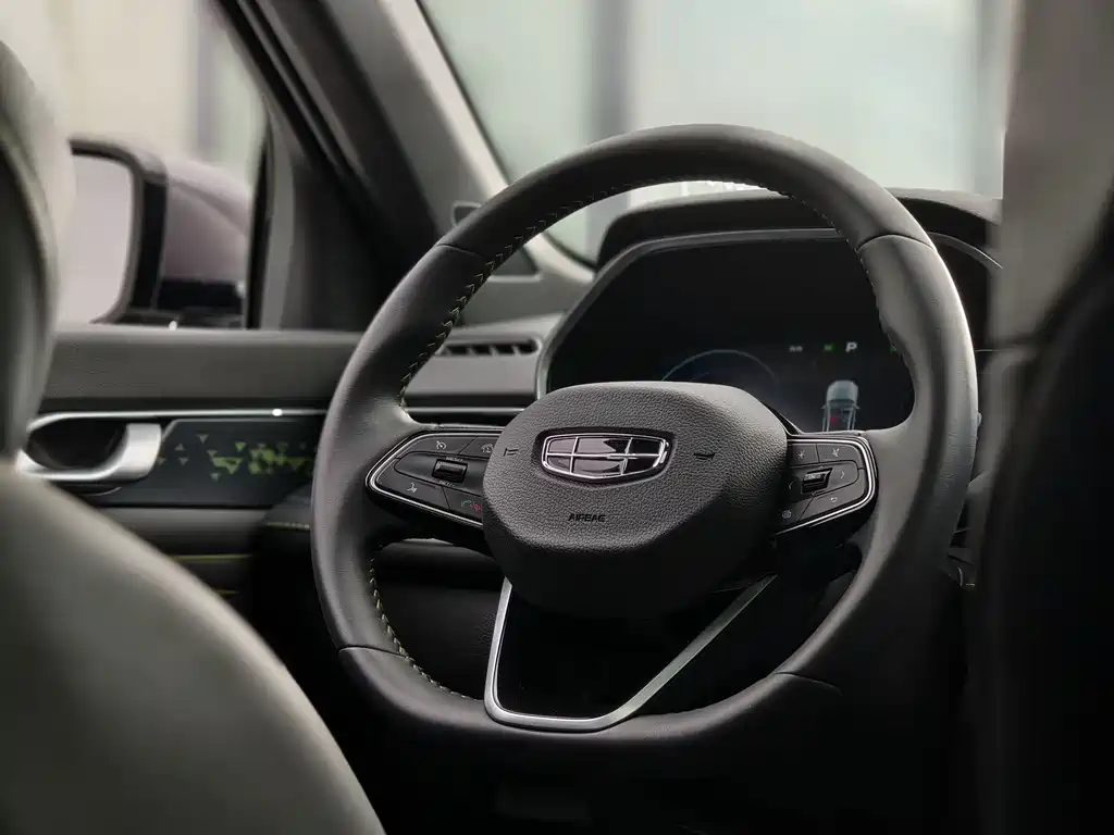 Geely Preface 2023 1.5TD Kunlun Edition