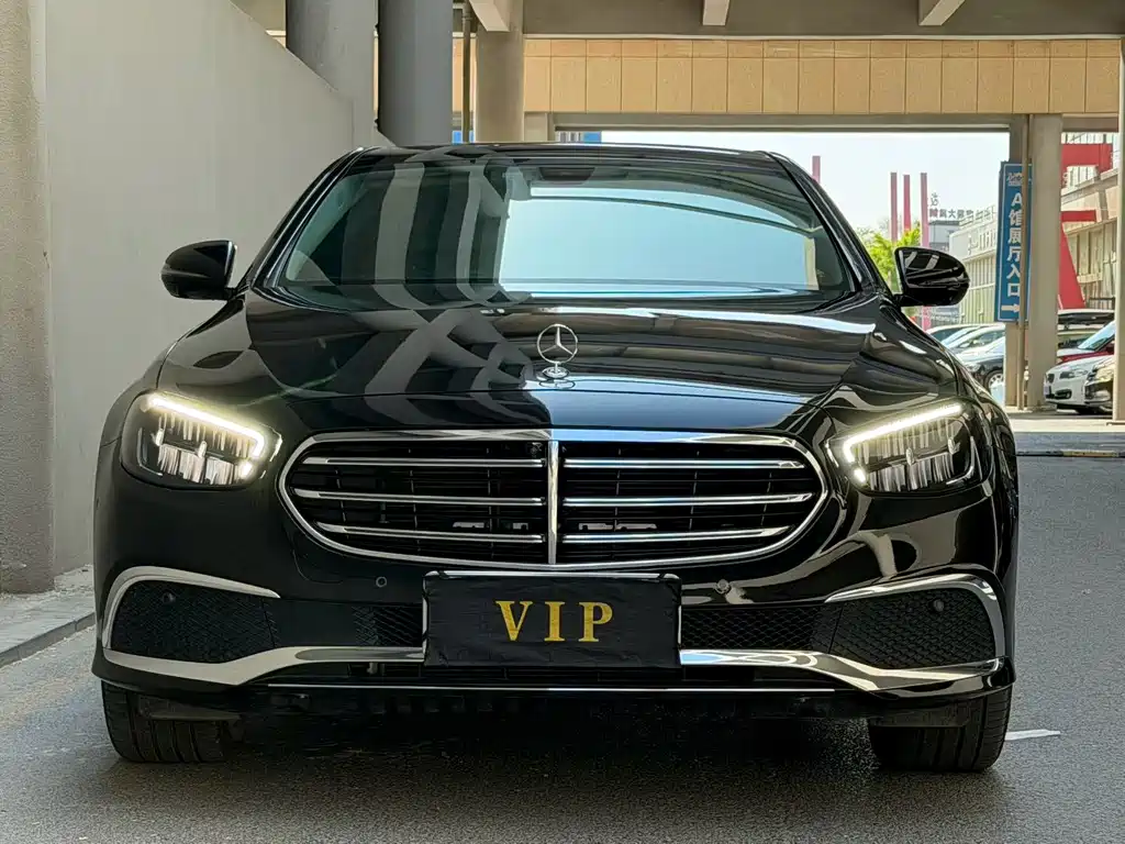 Mercedes-Benz E-Class 2023 E 300 L Luxury