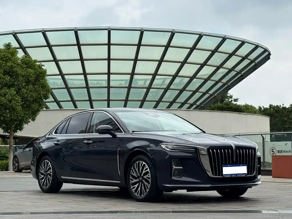 Hongqi H5 2024 2.0T Automatic Smart Connected Flagship Edition