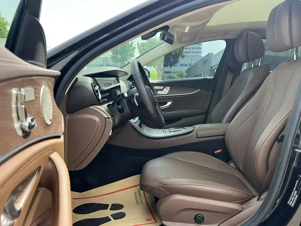 Mercedes-Benz E-Class E 300 L Luxury