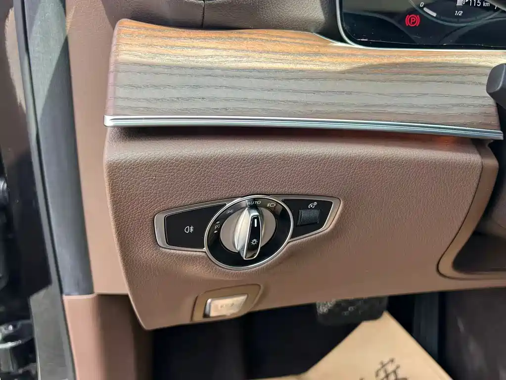 Mercedes-Benz E-Class E 300 L Luxury