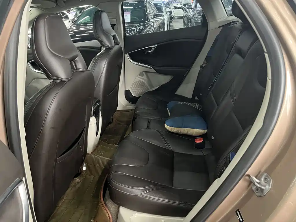 Volvo V40 2016 T4 Inscription