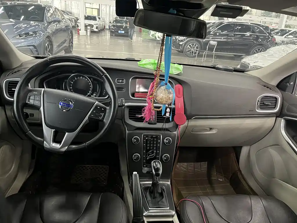 Volvo V40 2016 T4 Inscription