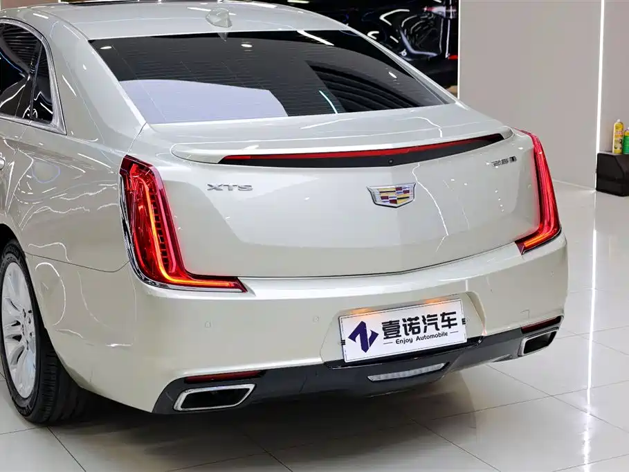 Cadillac XTS 2018 28T Luxury Edition