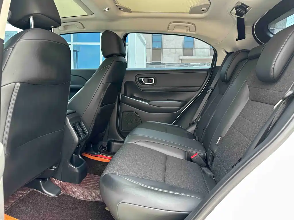Honda Vezel 2023 1.5L CVT Tech Edition