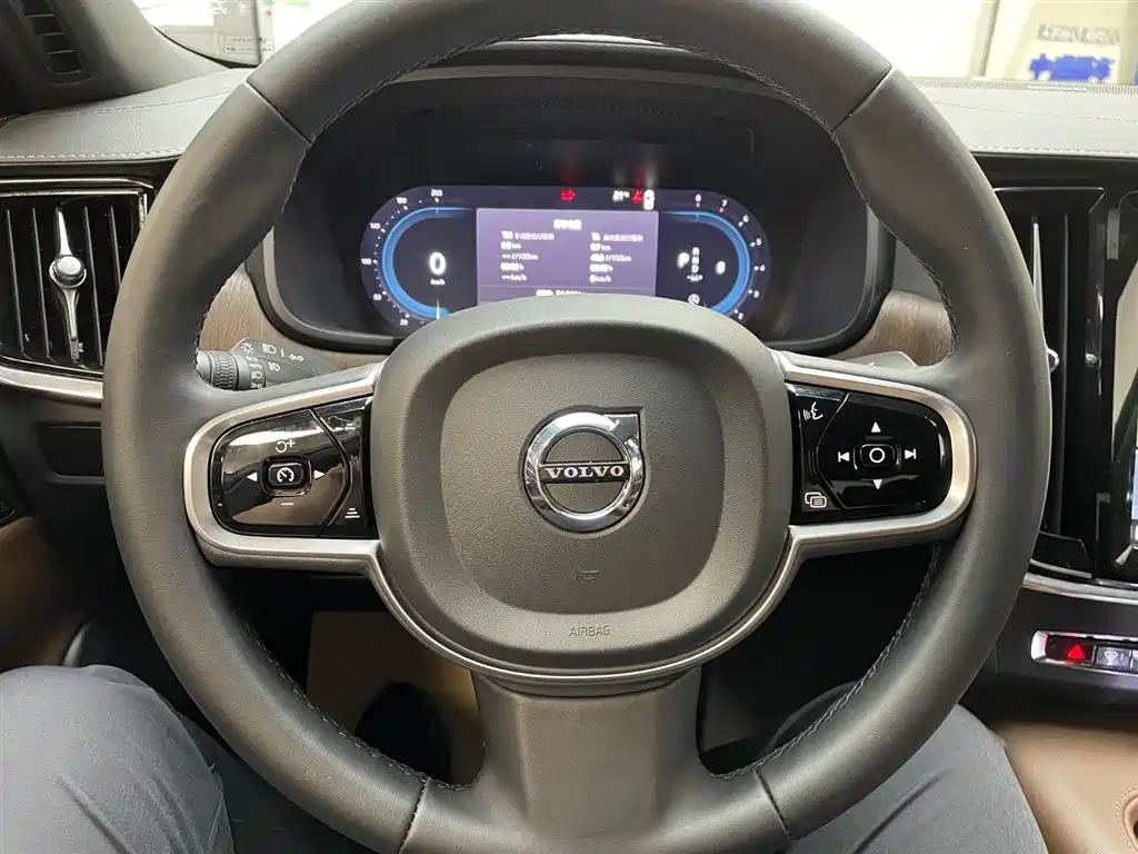 Volvo S90 2024 B5 Inscription