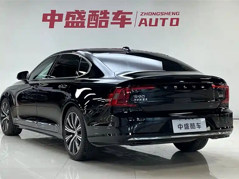 Volvo S90 2024 B5 Inscription