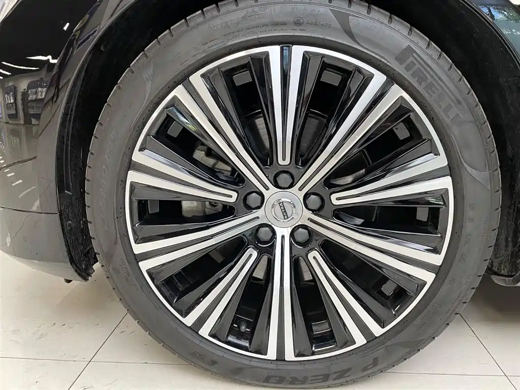 Volvo S90 2024 B5 Inscription