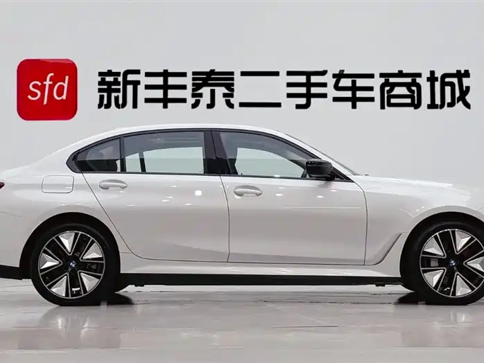 BMW i3 2025 eDrive 40 L M Sport Night Package