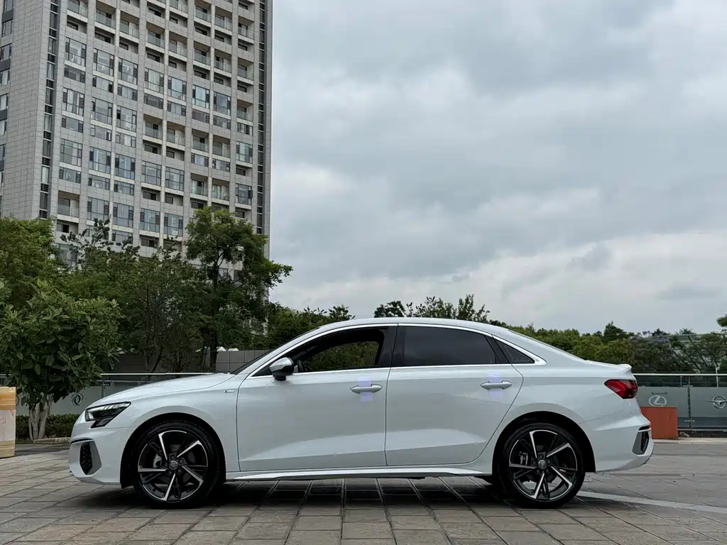 Audi A3 2022 A3L Limousine 35 TFSI Fashion Sport