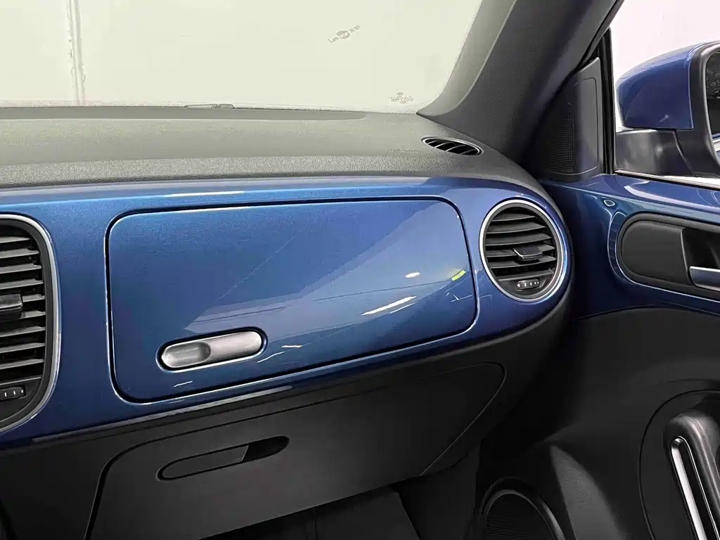 Volkswagen Beetle 2018 180TSI Yile Edition