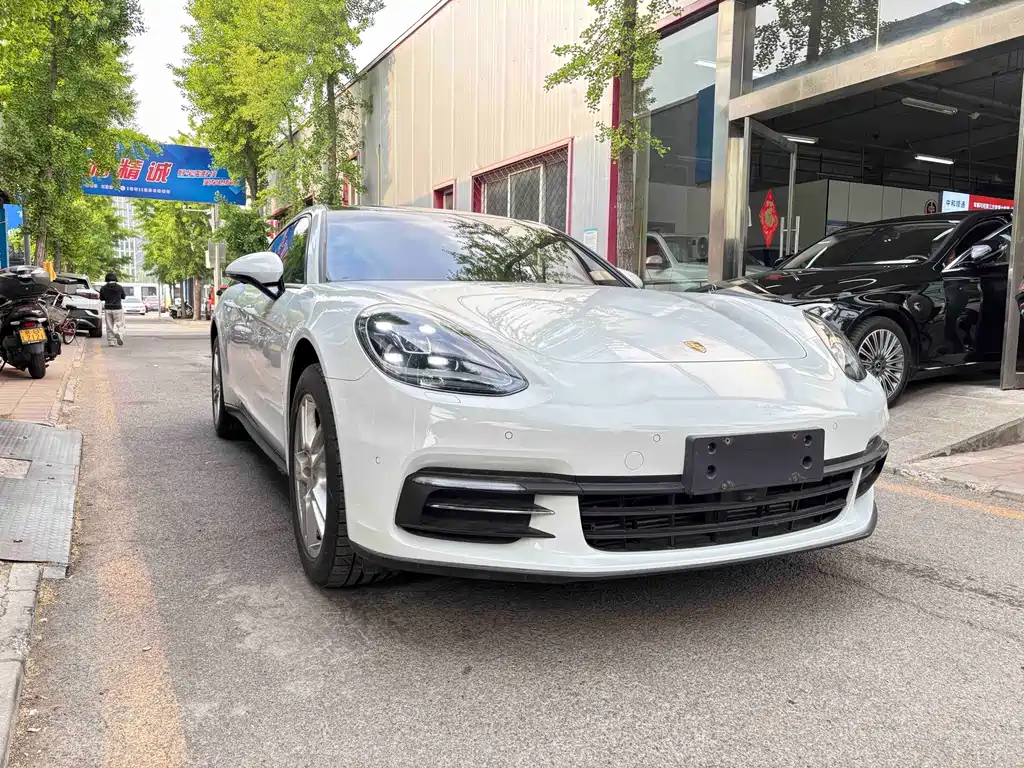 Panamera 2017 Executive Long Wheelbase 3.0T