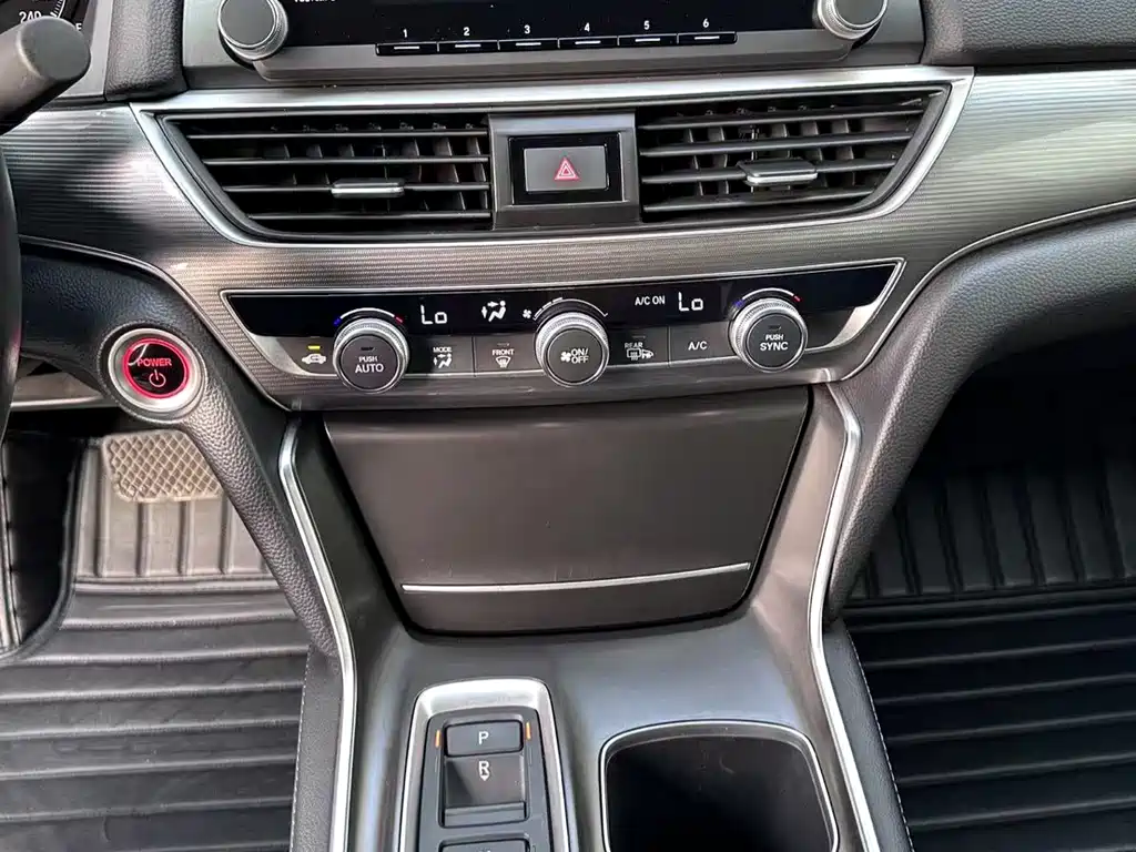 Accord 2018 Hybrid 2.0L Sharp Edition China VI