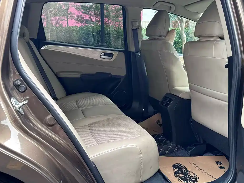 Honda Jade 2013 1.8L Automatic Comfort Edition 5-seater