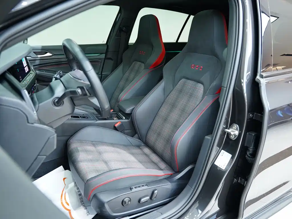 Golf GTI 2021 380TSI DSG GTI