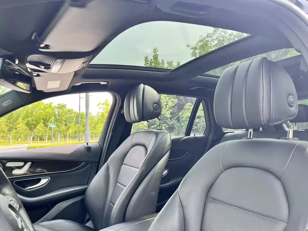 Mercedes-Benz GLC 2017 GLC 260 4MATIC Dynamic