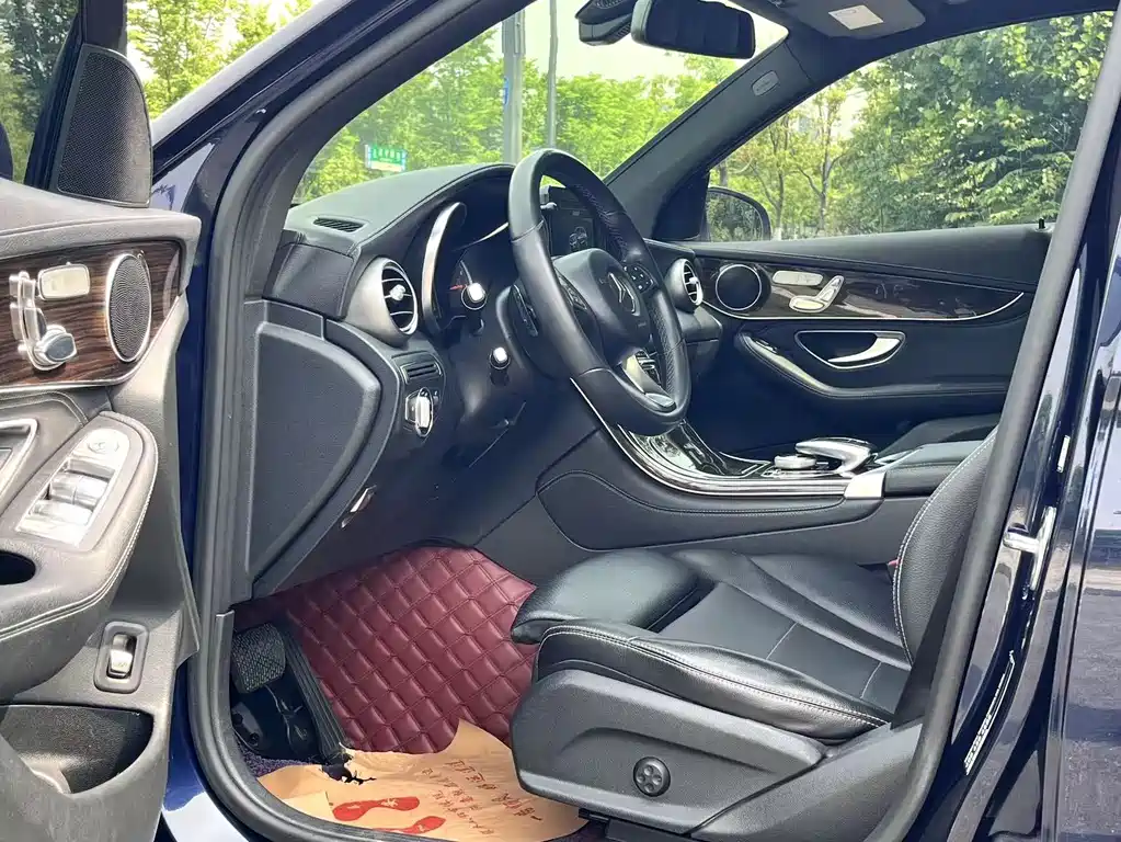 Mercedes-Benz GLC 2017 GLC 260 4MATIC Dynamic