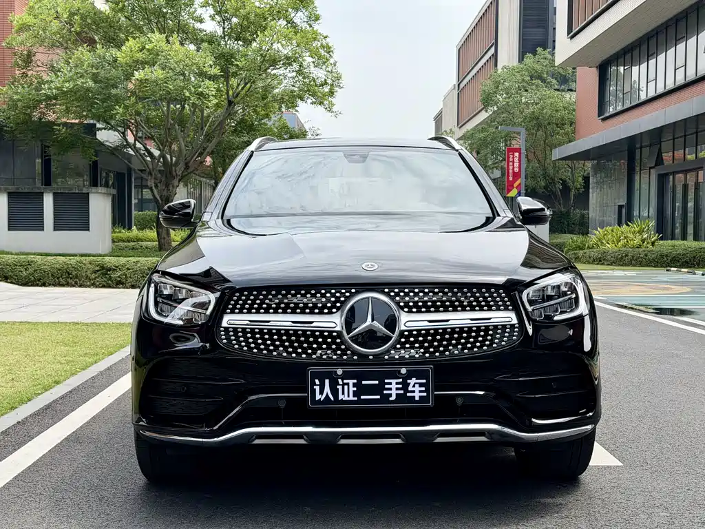Mercedes-Benz GLC 300 L 4MATIC Dynamic Edition