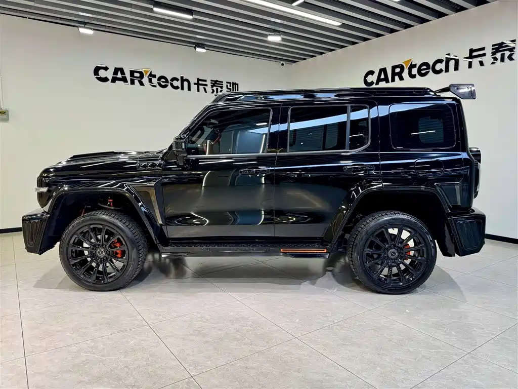 Tank 300 2023 2.0T Cyber Knight Edition