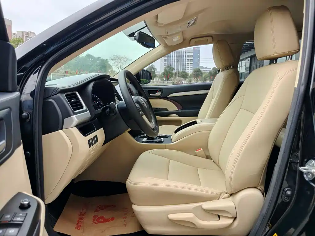 Toyota Highlander 2017 2.0T 2WD Elite Edition 7-Seater