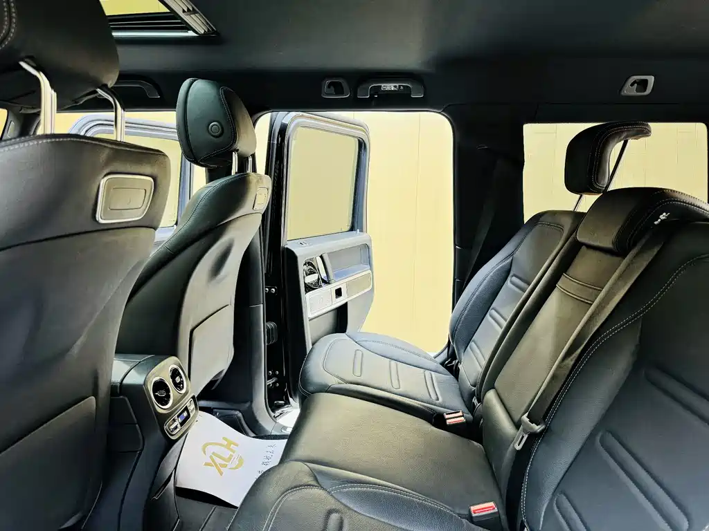 Mercedes-Benz G-Class 2023 G 350