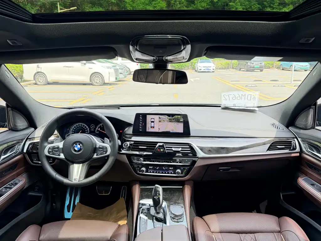 BMW 6 Series GT 2018 640i xDrive M Sport Package