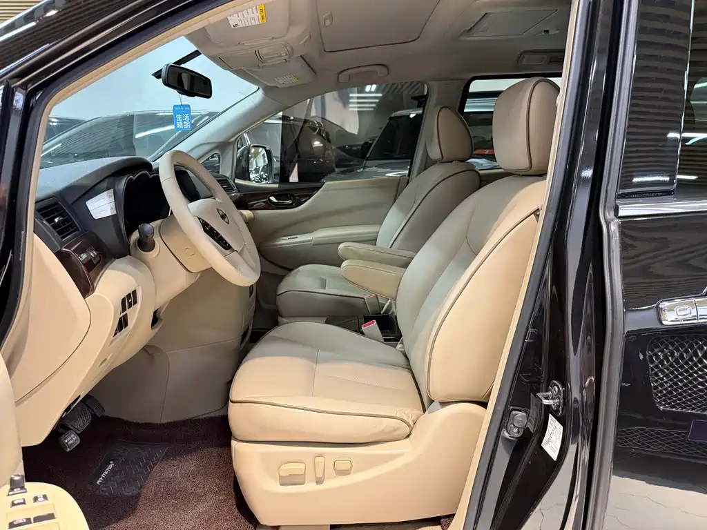 Nissan Quest 2015 3.5L SL