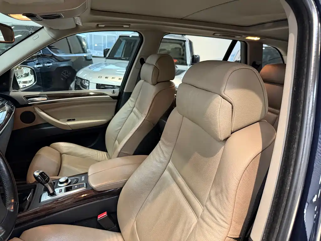 BMW X5 (Import) 2008 xDrive48i Luxury
