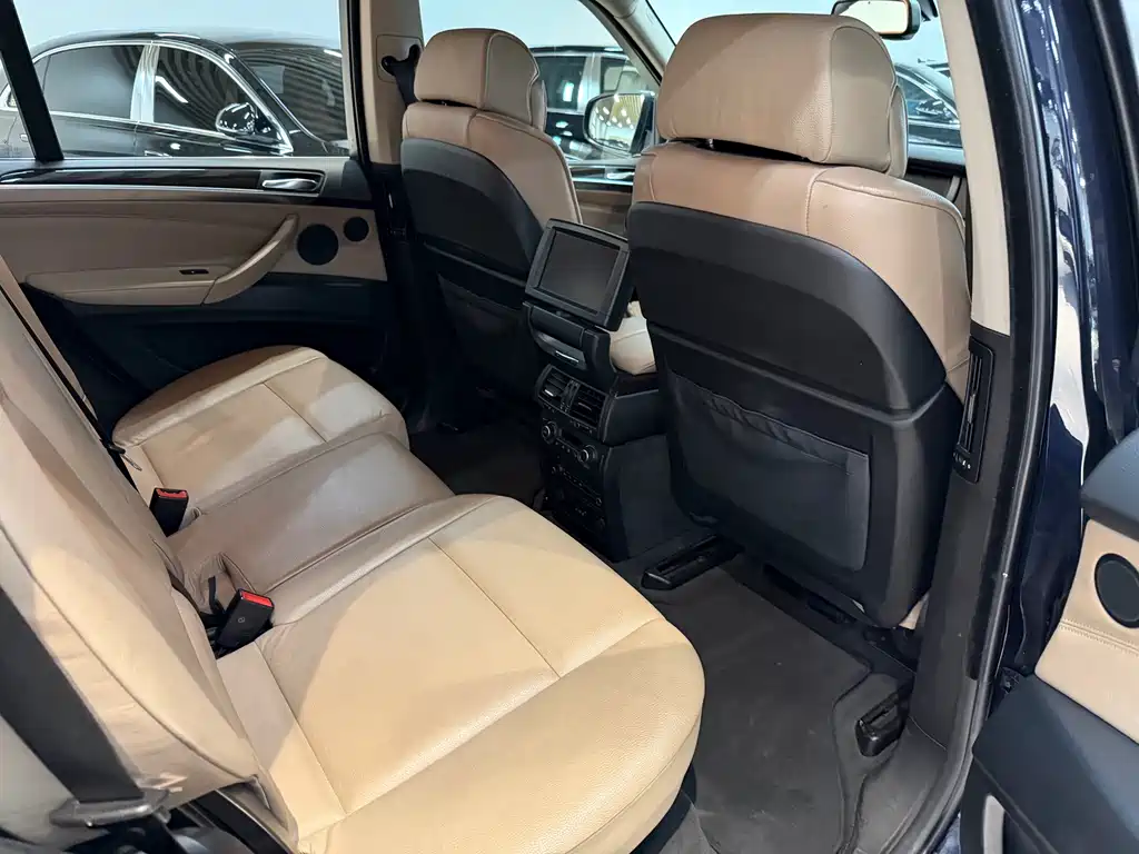 BMW X5 (Import) 2008 xDrive48i Luxury