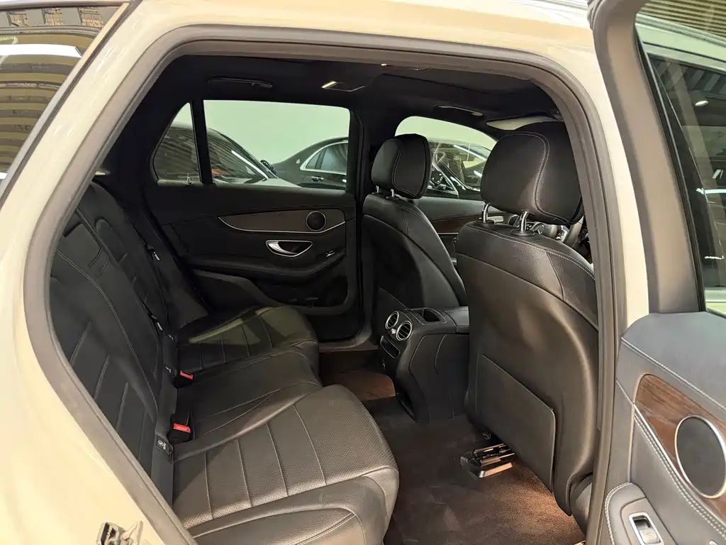 Mercedes-Benz GLC 2021 GLC 260 L 4MATIC Luxury