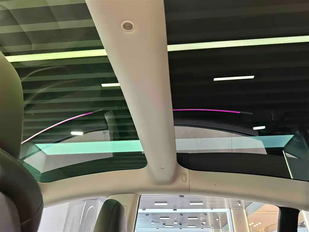 Tesla Model 3 2023 RWD