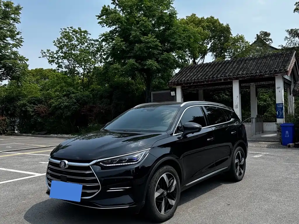 BYD Tang 2023 DM-i Champion Edition 112KM Prestige Model