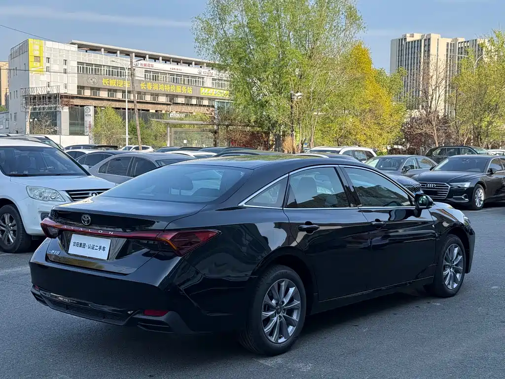 Toyota Avalon 2024 2.0L Entry Edition
