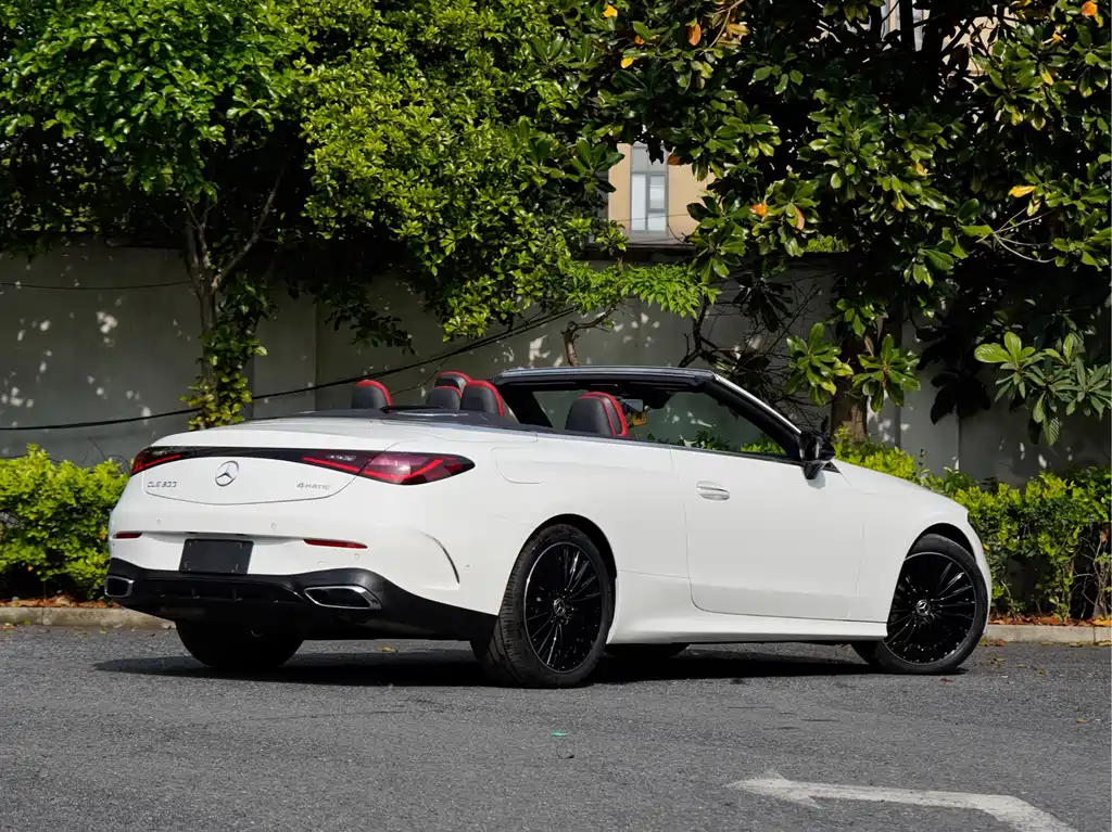 Mercedes-Benz CLE 300 4MATIC Cabriolet 2024