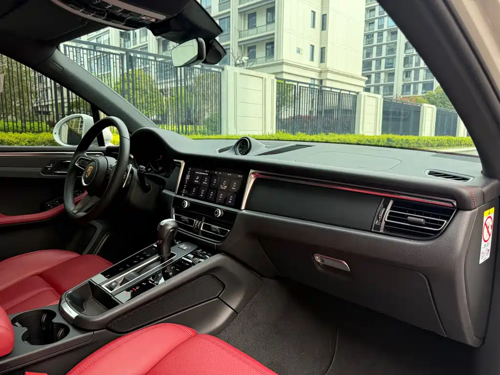 Porsche Macan 2024 Macan 2.0T