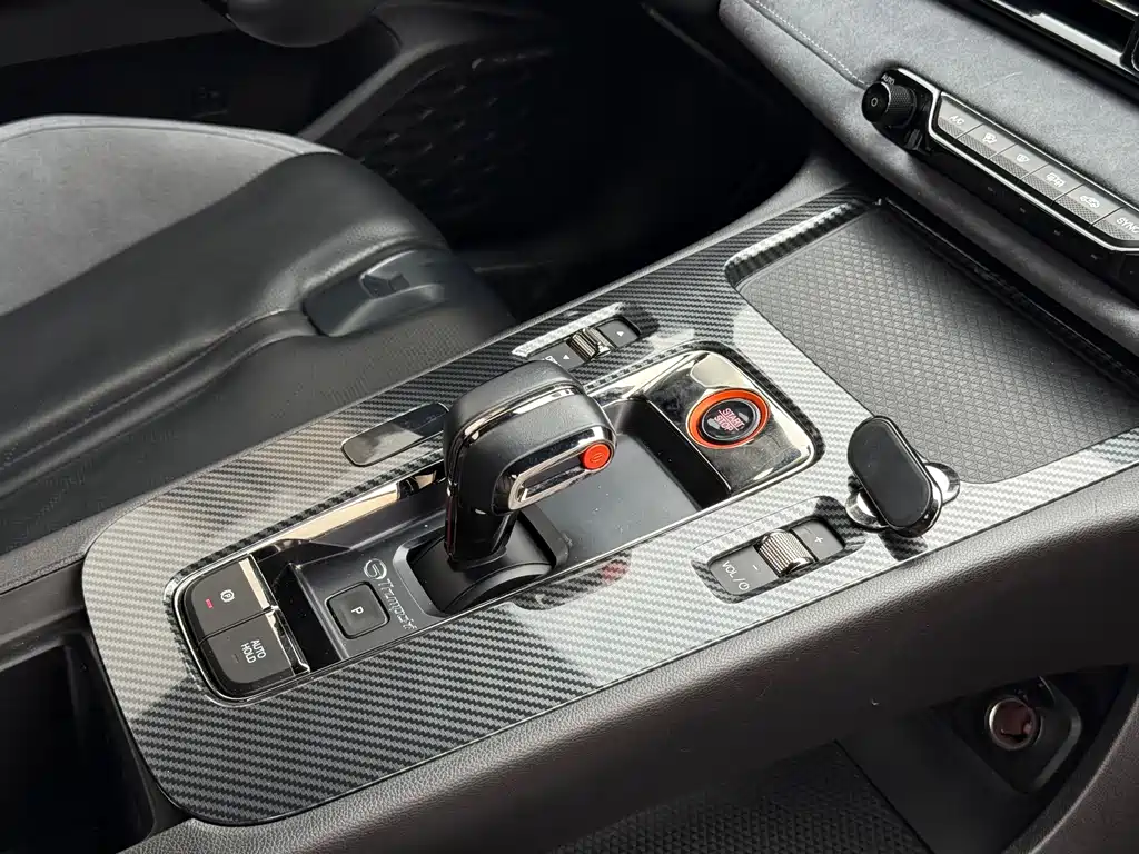 GAC Trumpchi Empow 2023 400T Automatic R PRO