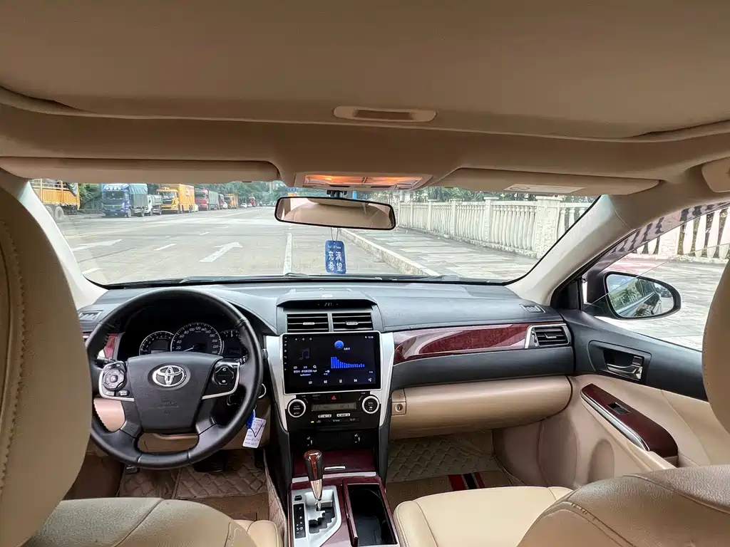 Camry 2011 200G Luxury Anniversary Edition