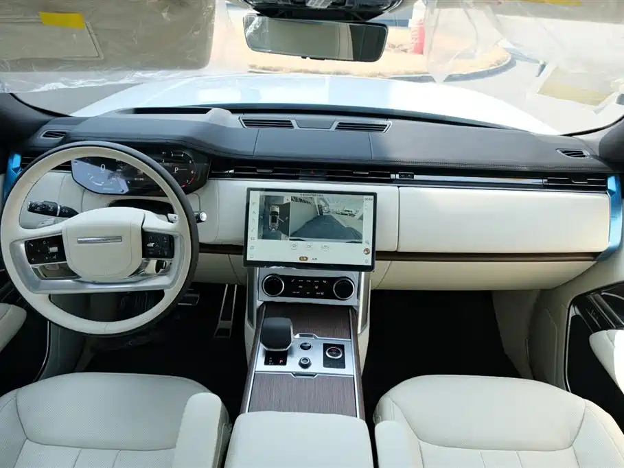 Range Rover 2023 3.0 L6 400PS Autobiography LWB