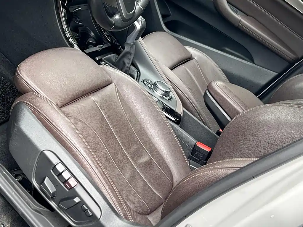 BMW X1 2018 sDrive18Li Exclusive