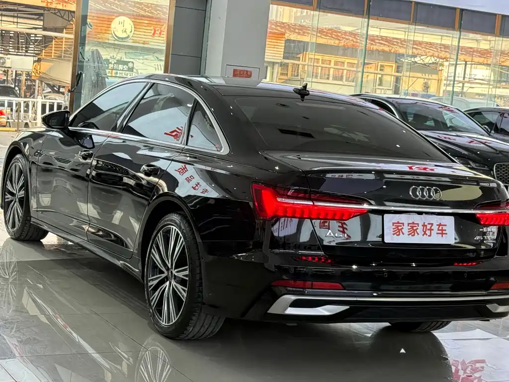 Audi A6L 2024 45 TFSI Zhenxuan Dynamic Edition
