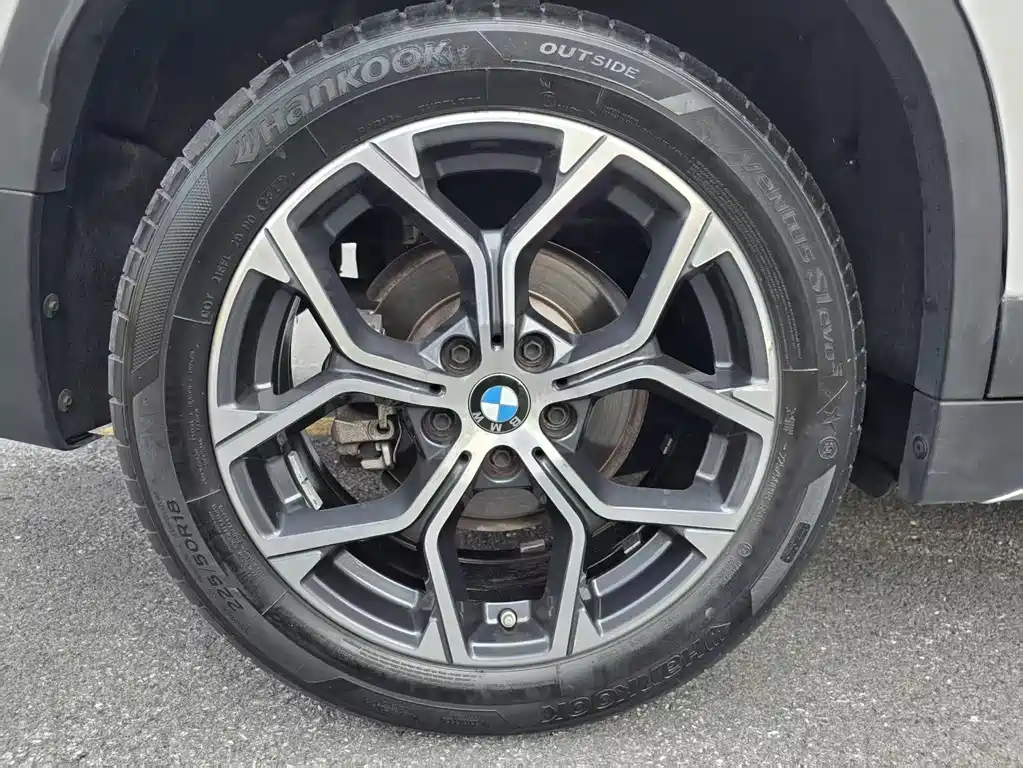 BMW X1 2021 sDrive20Li Luxury Edition