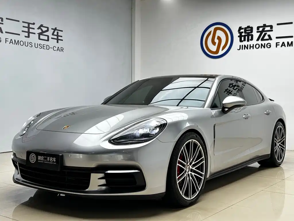 2017 Porsche Panamera 3.0T