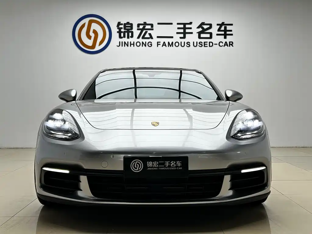 2017 Porsche Panamera 3.0T
