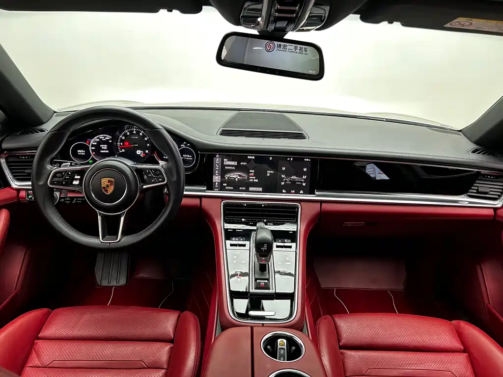 2017 Porsche Panamera 3.0T