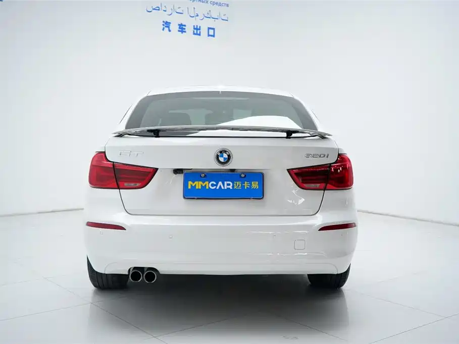 BMW 3 Series GT 2017 320i Fashion Edition