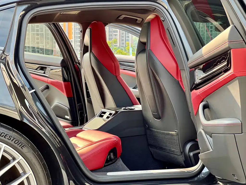 2026 Porsche Panamera 4 Executive LWB 2.9T