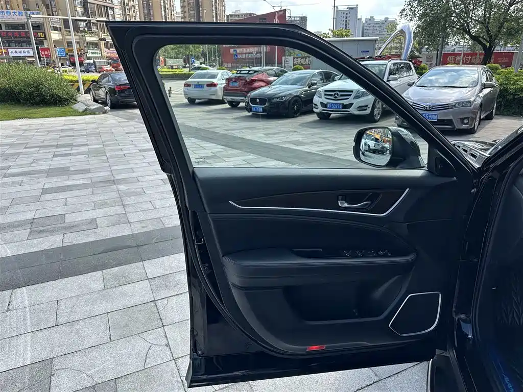 Honda Avancier 2019 240TURBO FWD Luxury