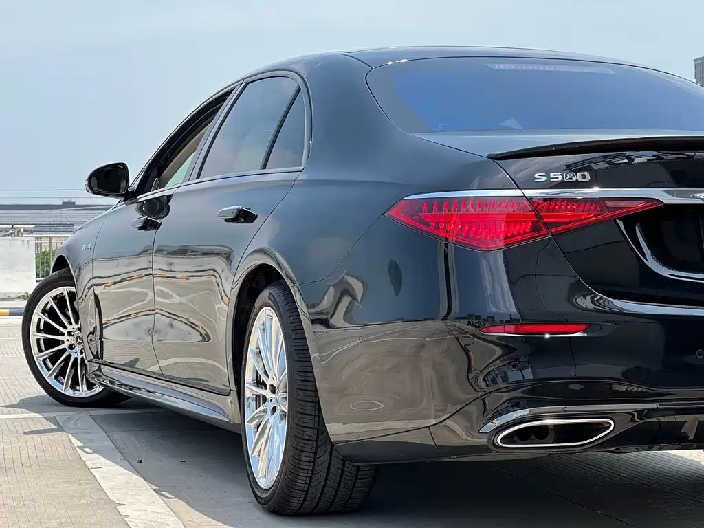 Mercedes-Benz S-Class 2025 S 580 L Canadian Version