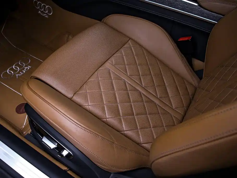 Audi A8 2023 A8L 55 TFSI quattro Flagship Edition